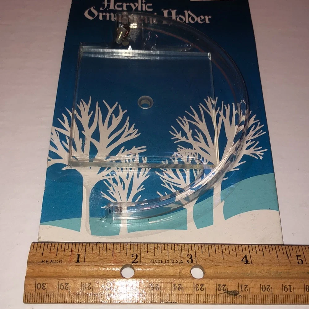 Clear Enesco Acrylic Ornament Holder from the 1980’s Clear ornament holding